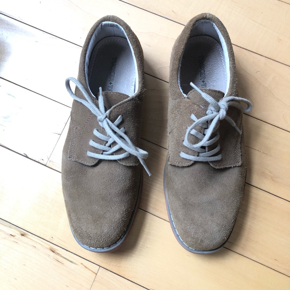 Youth dress shoes